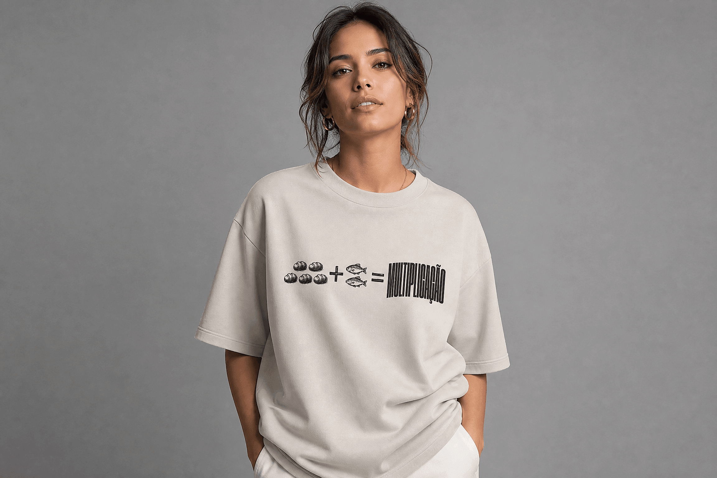 Camiseta Multiplicação Off-White · Feminino